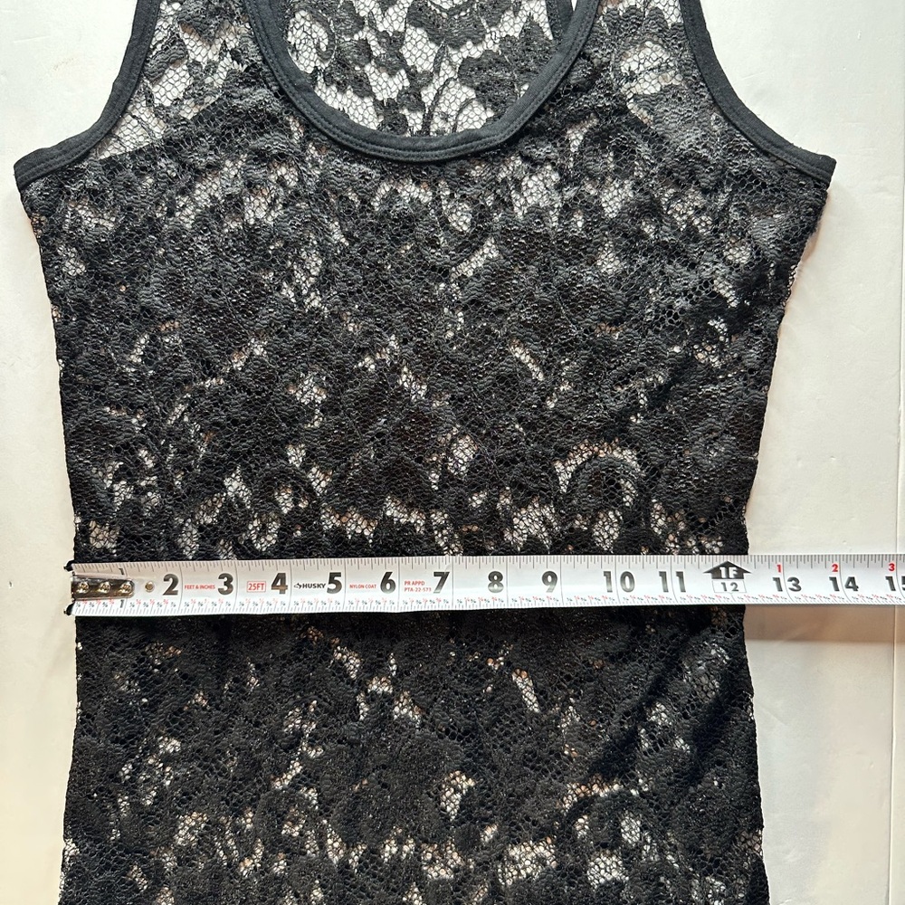 BKE Black Lace Overlay Tank Top M Floral Sheer Lace Sleeveless Made in Canada - Picture 10 of 12